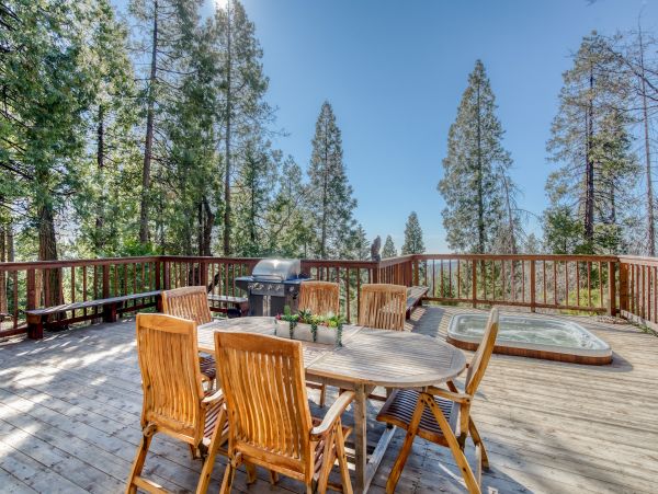 Yosemite Area Home 984606
