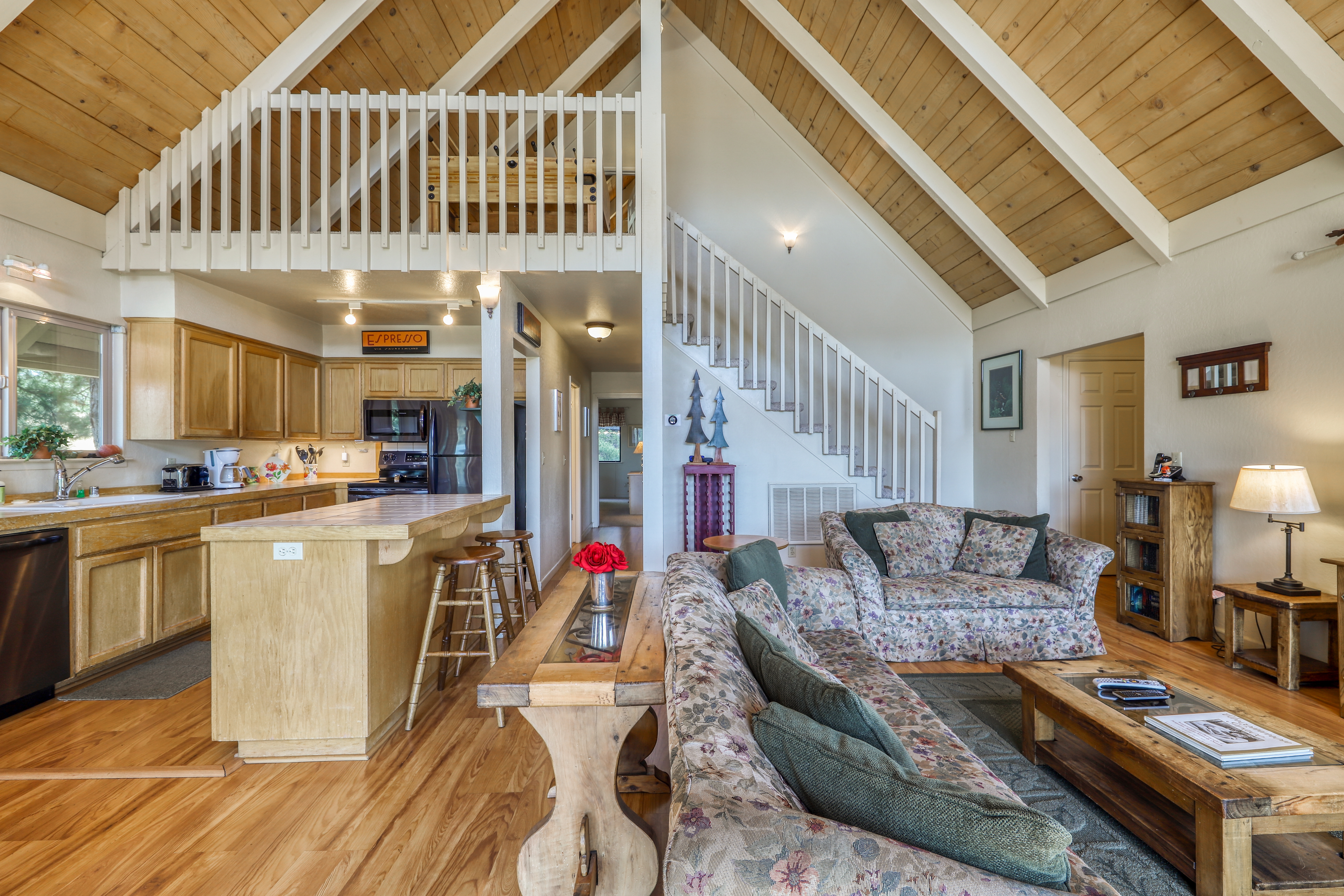 Yosemite Area Home 984607