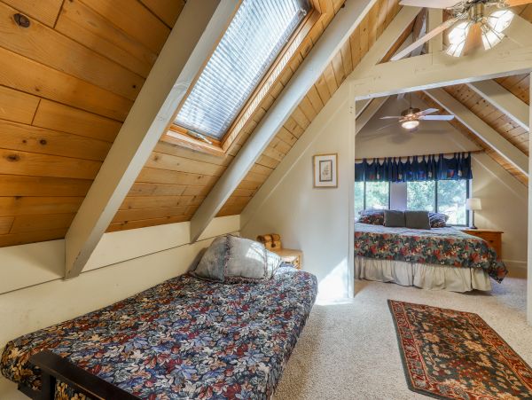 Yosemite Area Home 984607