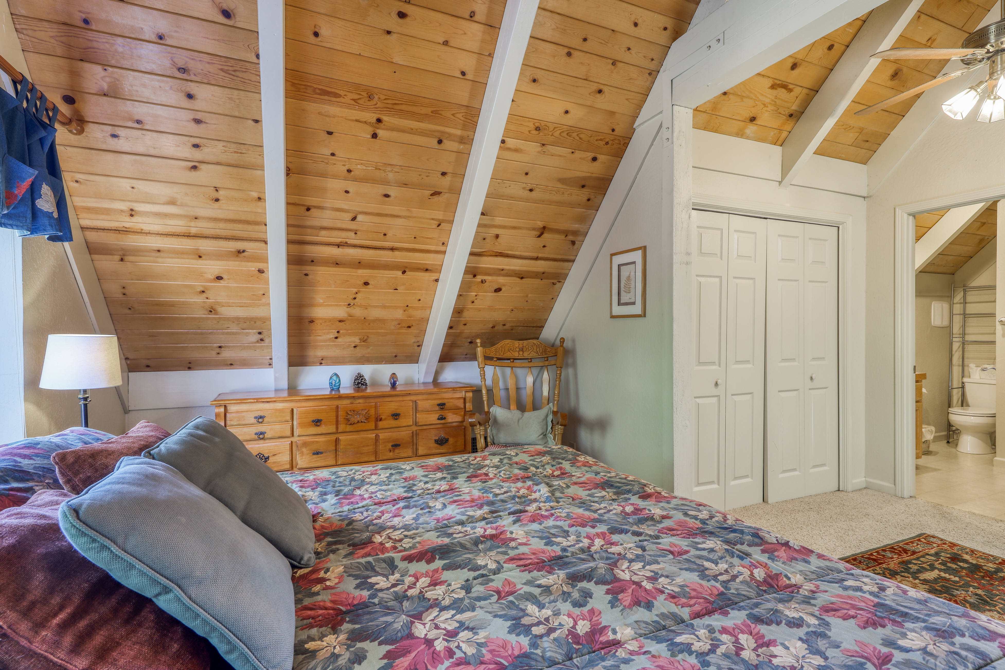 Yosemite Area Home 984607