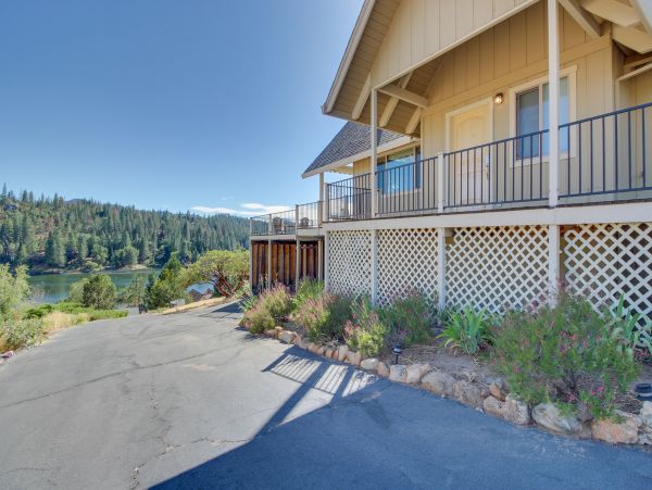 Yosemite Area Home 984607