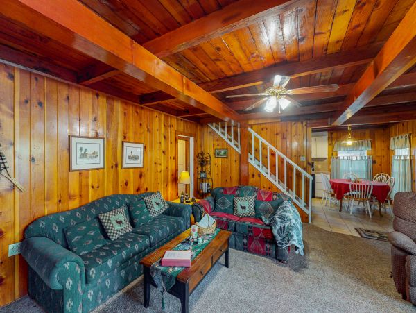 Yosemite Area Home 984608
