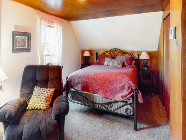 Yosemite Area Home 984608