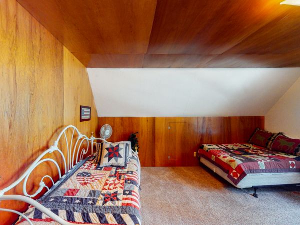 Yosemite Area Home 984608