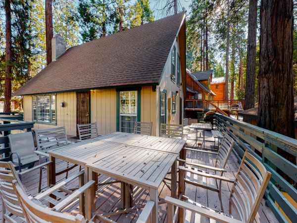 Yosemite Area Home 984608