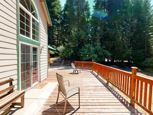 Yosemite Area Home 984610