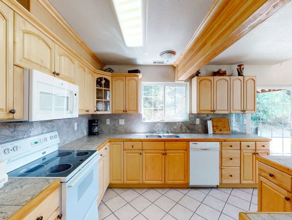 Yosemite Area Home 984610
