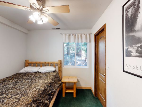 Yosemite Area Home 984610