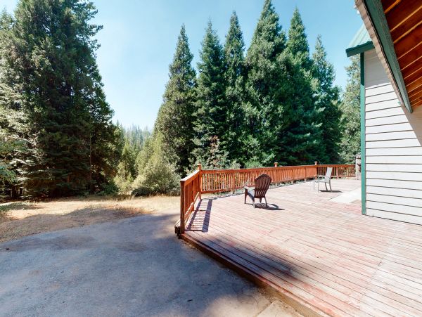 Yosemite Area Home 984610