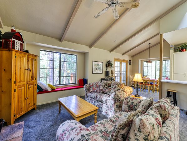 Yosemite Area Home 984611