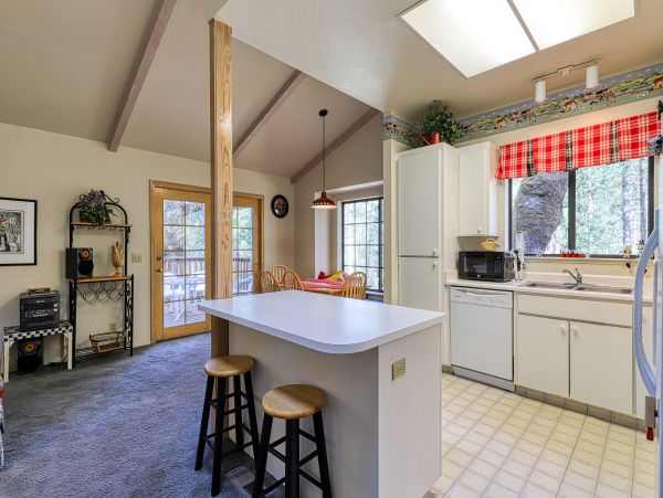 Yosemite Area Home 984611
