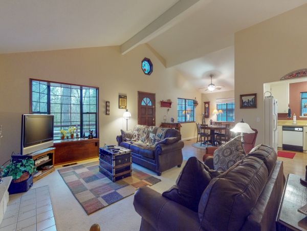 Yosemite Area Home 984612