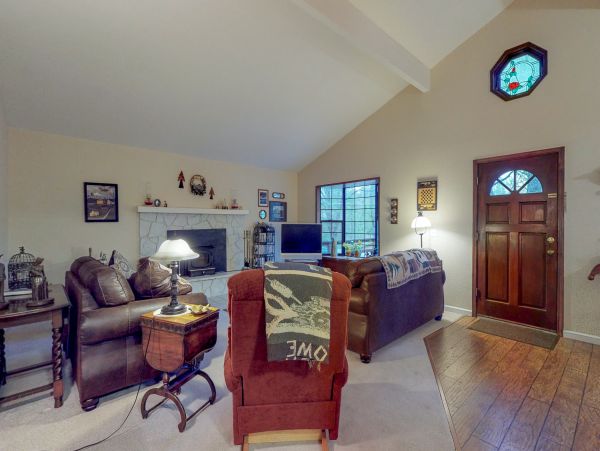 Yosemite Area Home 984612