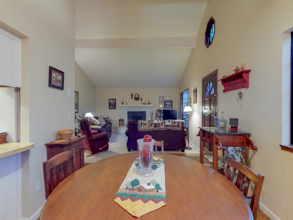 Yosemite Area Home 984612