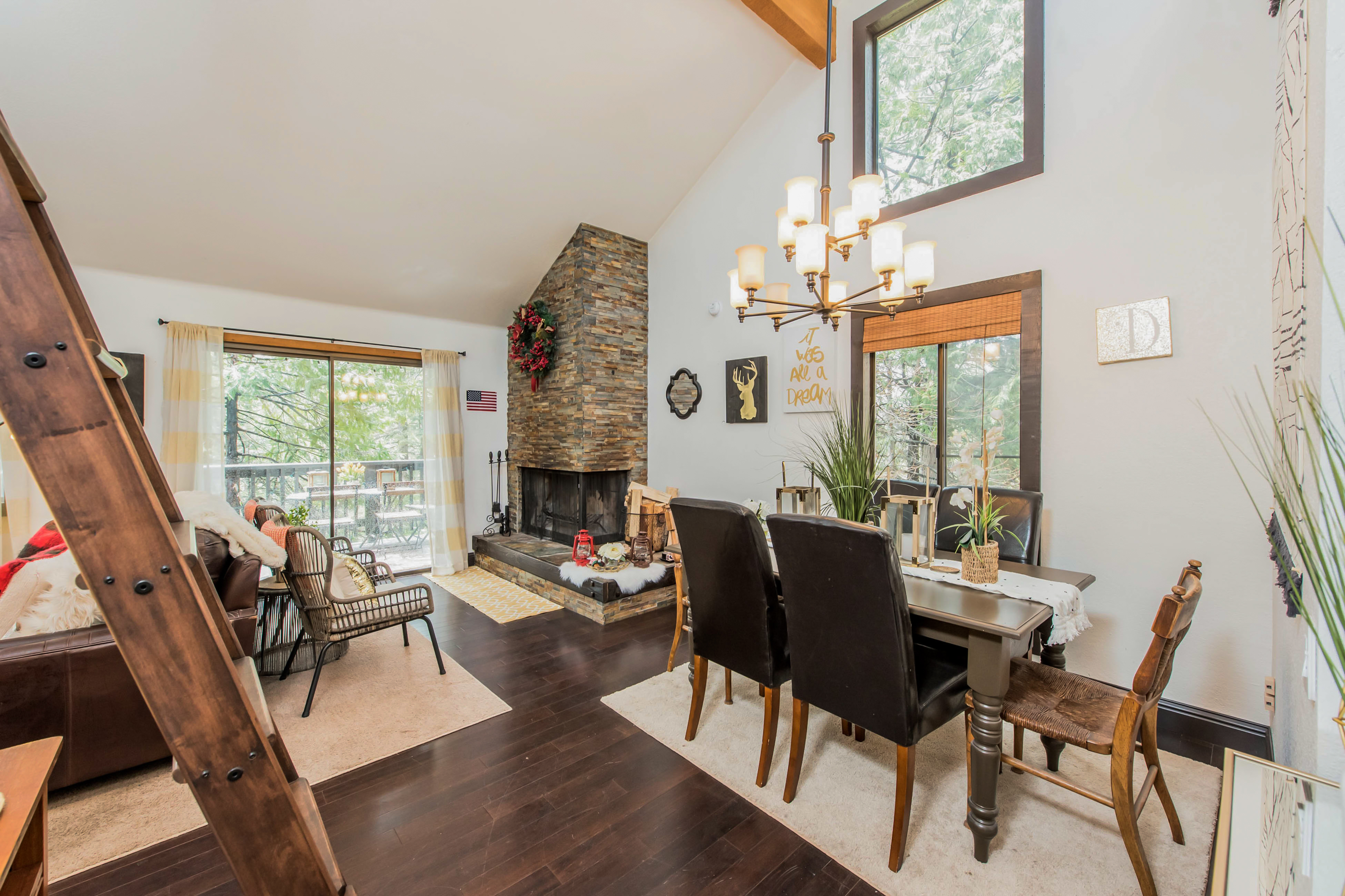 Yosemite Area Home 984614