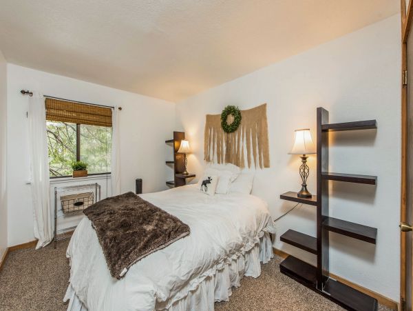 Yosemite Area Home 984614