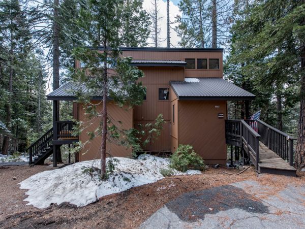 Yosemite Area Home 984614