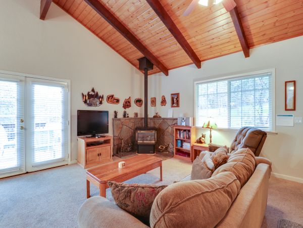 Yosemite Area Home 984615