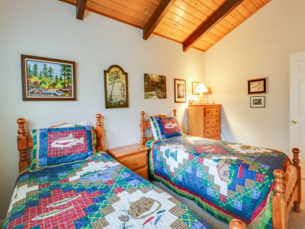 Yosemite Area Home 984615