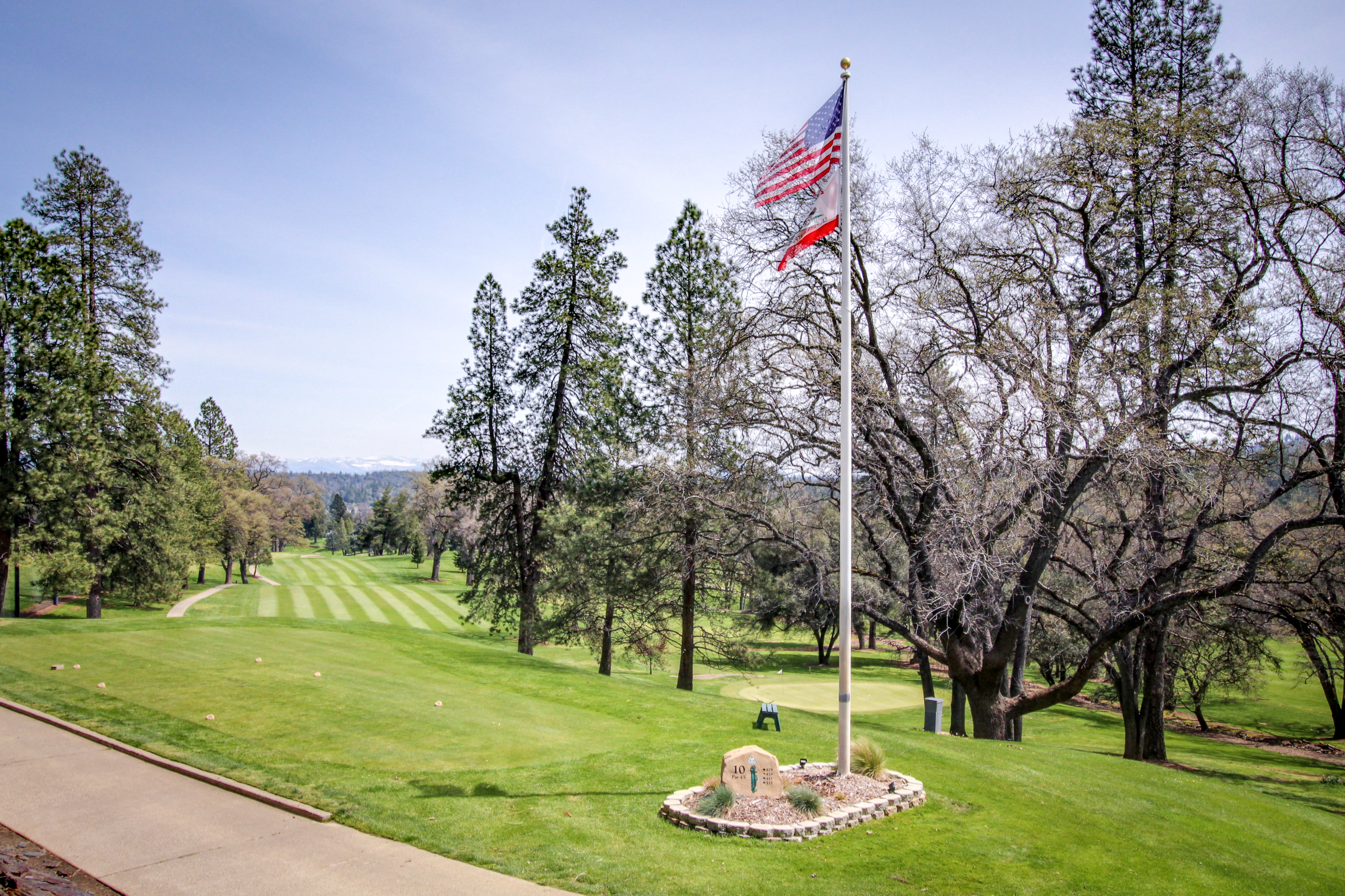 Yosemite Area Home 984615