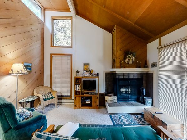 Yosemite Area Home 984616