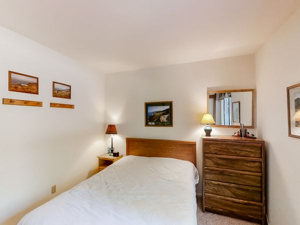 Yosemite Area Home 984616