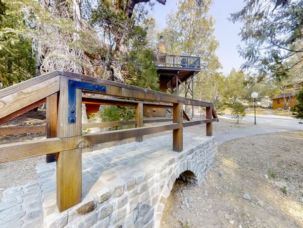 Yosemite Area Home 984616
