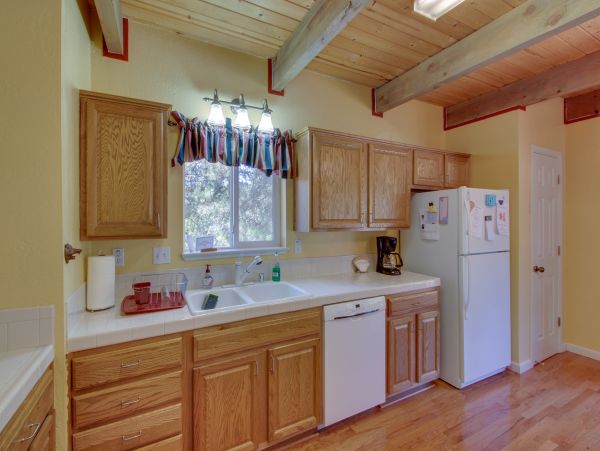 Yosemite Area Home 984619
