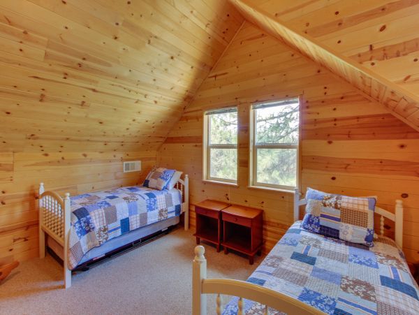 Yosemite Area Home 984619
