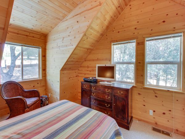Yosemite Area Home 984619