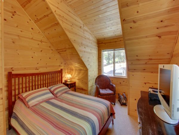 Yosemite Area Home 984619