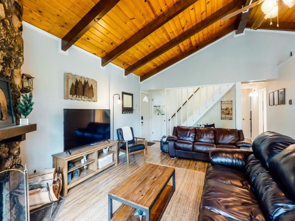 Yosemite Area Home 984621