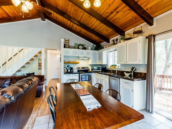 Yosemite Area Home 984621