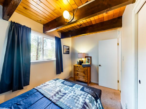 Yosemite Area Home 984621