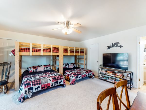 Yosemite Area Home 984621