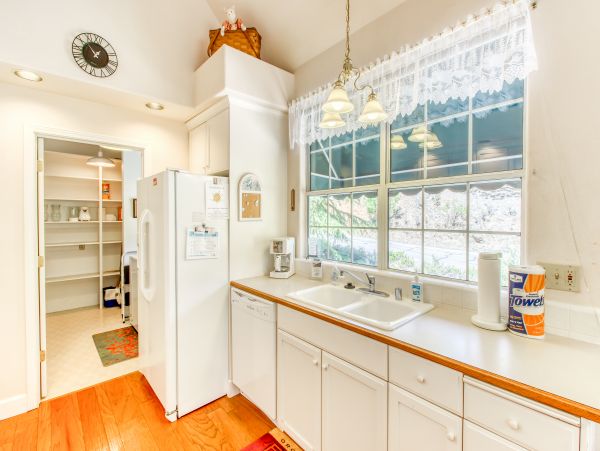 Yosemite Area Home 984623