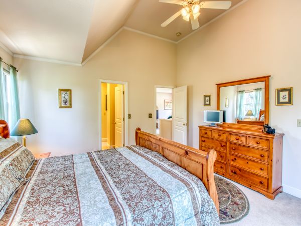 Yosemite Area Home 984623