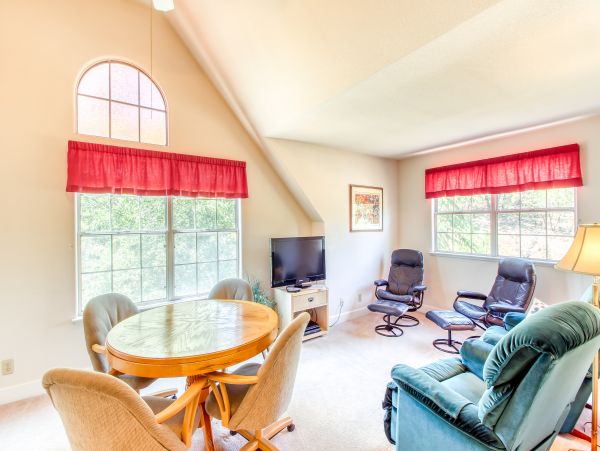 Yosemite Area Home 984623