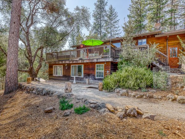 Yosemite Area Home 984625
