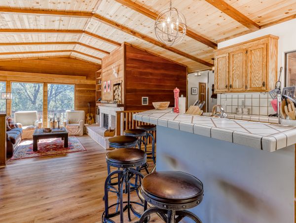 Yosemite Area Home 984625