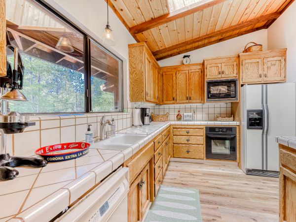 Yosemite Area Home 984625