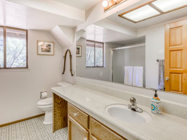 Yosemite Area Home 984625