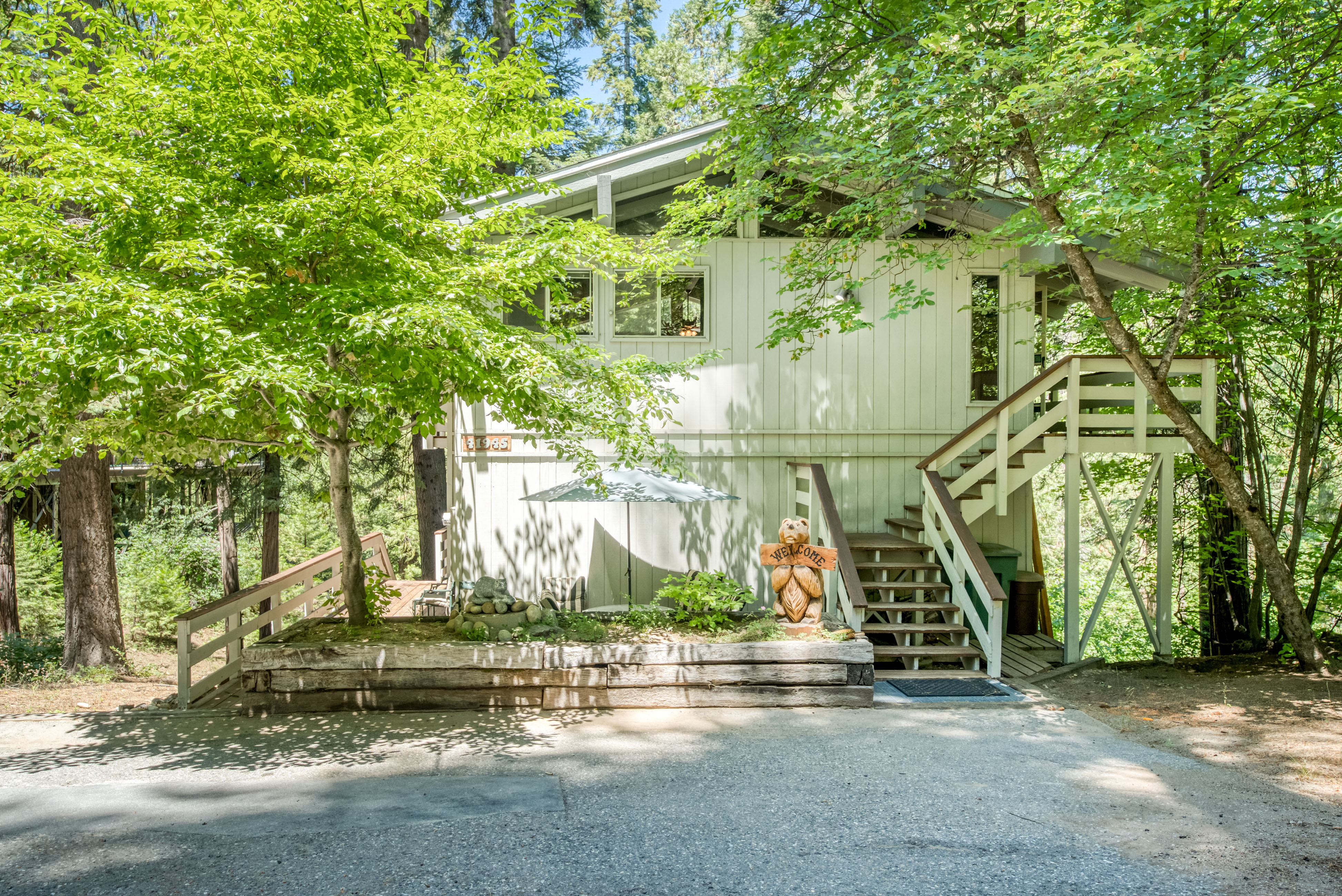 Yosemite Area Home 984626