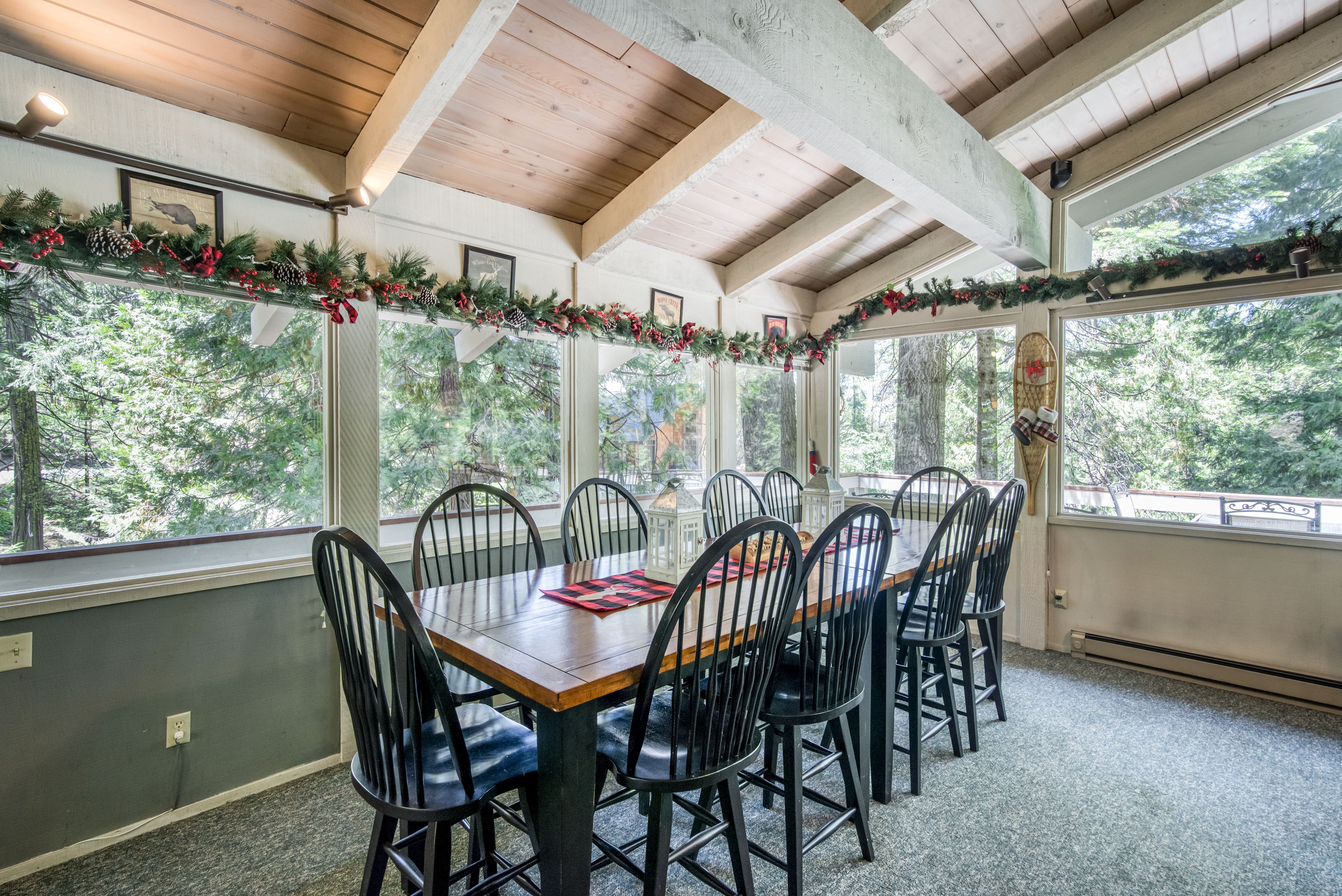 Yosemite Area Home 984626
