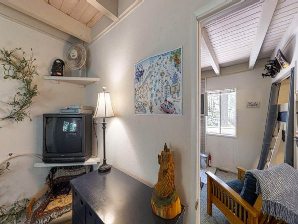 Yosemite Area Home 984626