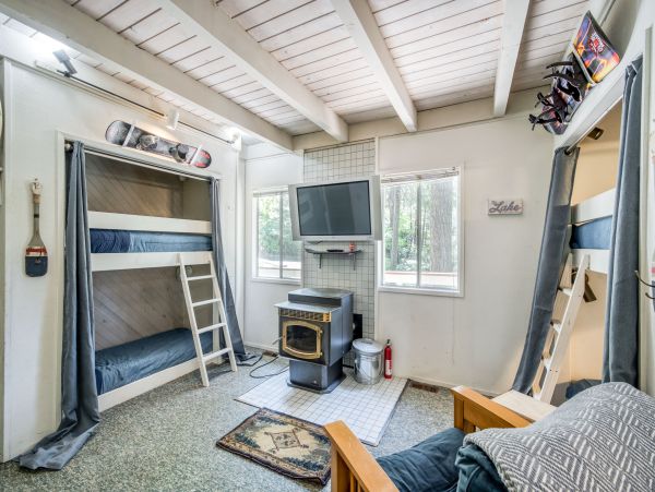 Yosemite Area Home 984626