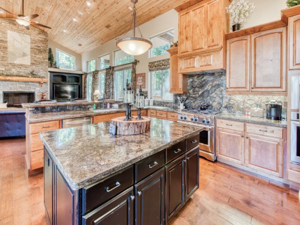 Yosemite Area Home 984628