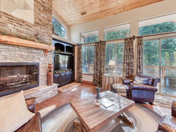 Yosemite Area Home 984628