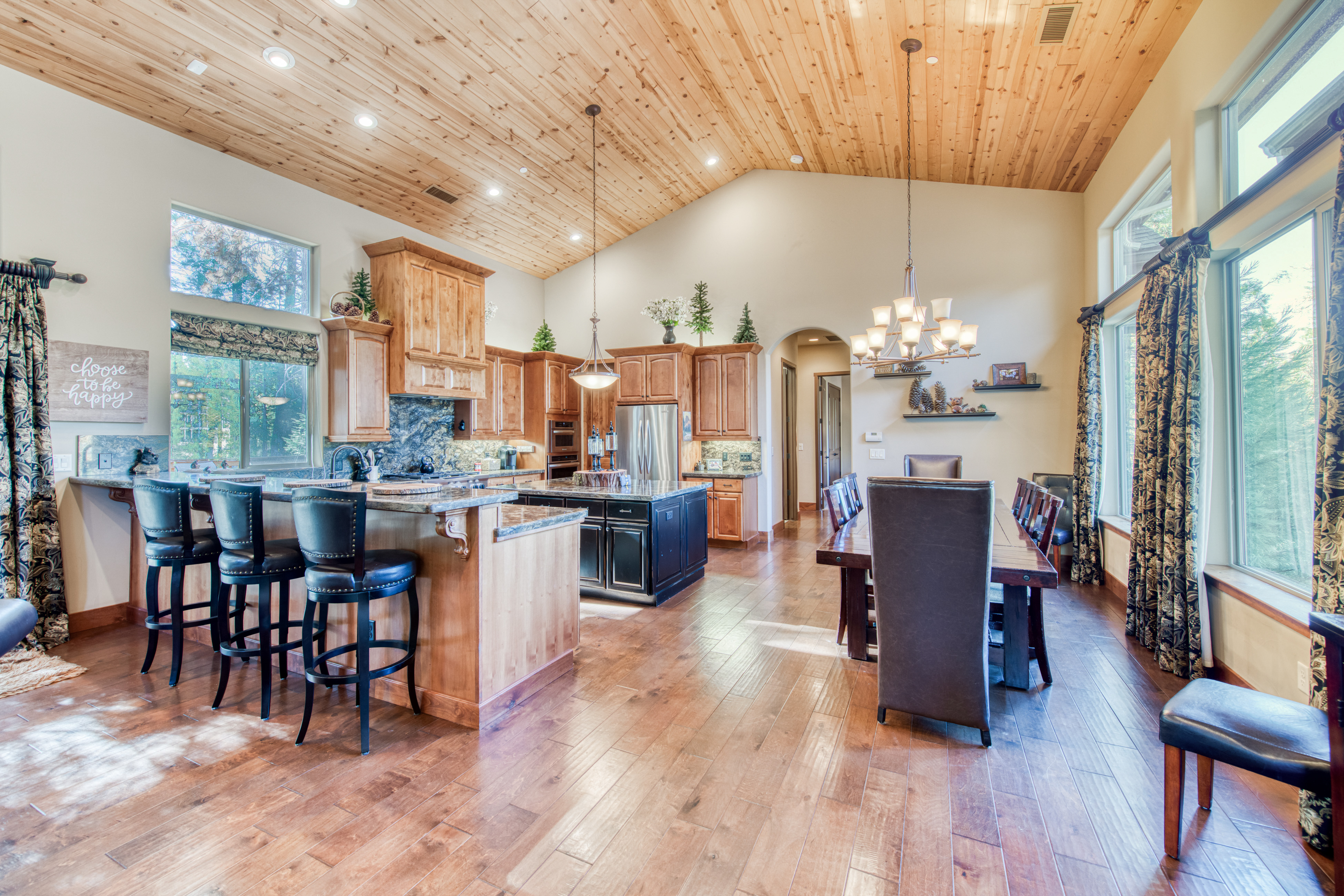 Yosemite Area Home 984628
