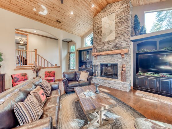 Yosemite Area Home 984628